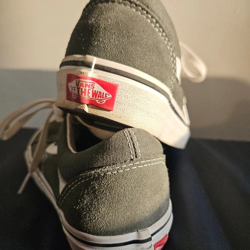 VANS Women's Olive Old Skool Sneakers - Picture 3 of 6